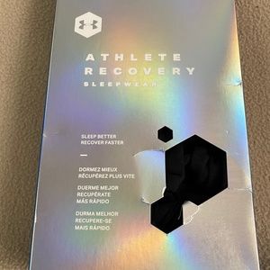 Under Armour Athletic Recovery Sleepwear Shirt, Size Small